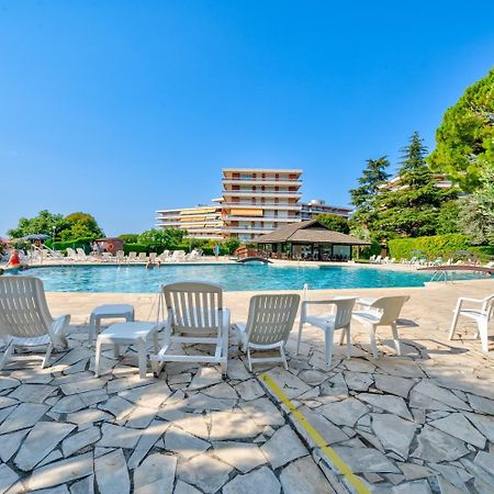 Apartamento Superbe 2 Pieces Clim Et Parking Niza Exterior foto